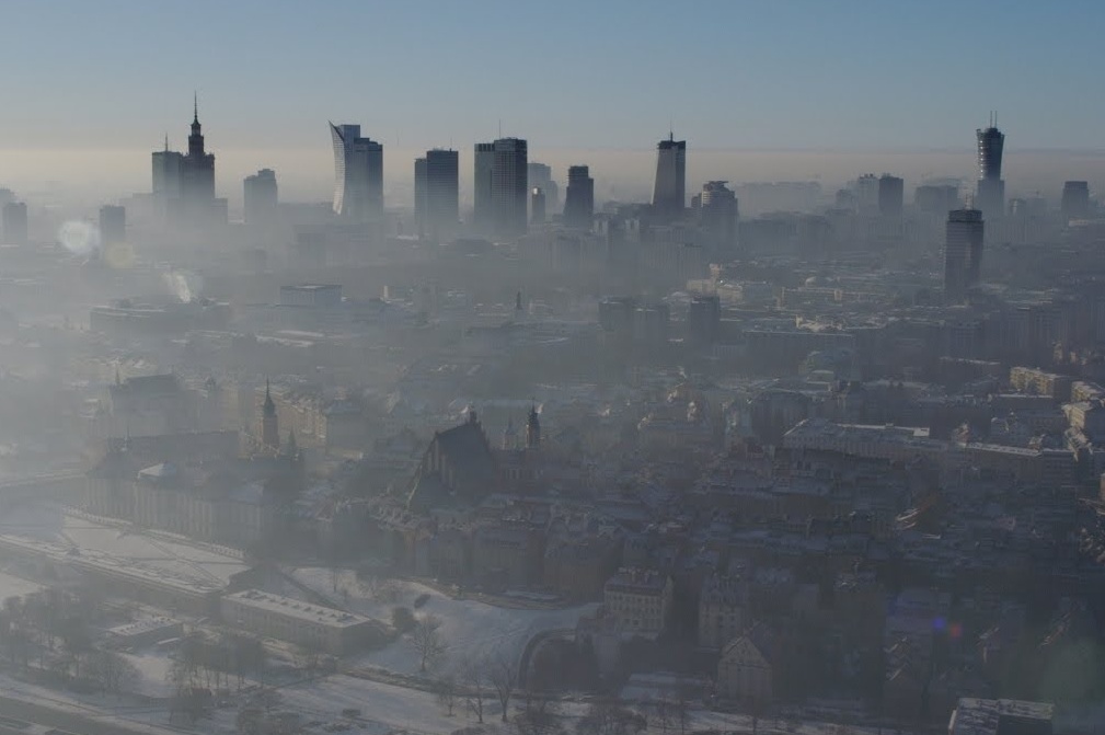 Warszawa smog okna