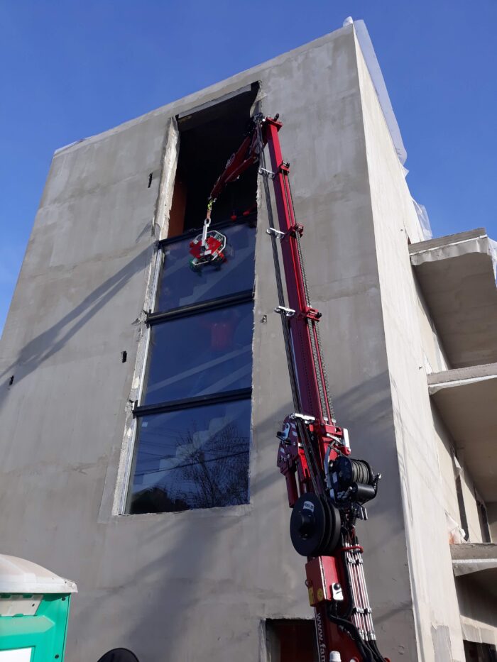 montaz-okien-w-bloku-warszawa