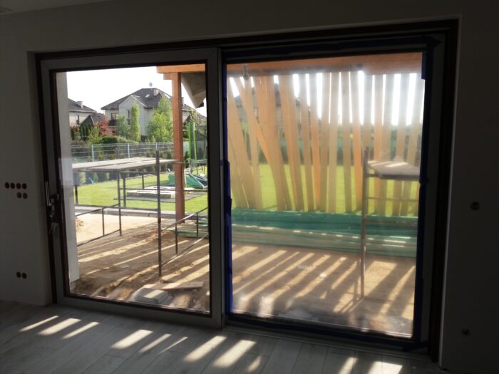 okn-na-taras-realizacja